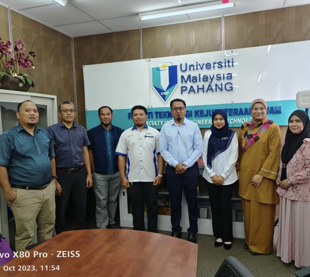 Lawatan Sambil Belajar dan Latihan Amali Pelajar Kolej Vokasional Temerloh bagi Program Teknologi Pembinaan ke Fakulti Teknologi Kejuruteraan Awam, UMPSA pada 17 Oktober 2023