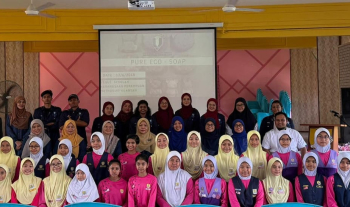 Program SULAM - Solid and Scheduled Waste Management bagi Program Sarjana Muda Teknologi Kejuruteraan (Tenaga &amp; Persekitaran), Fakulti Teknologi Kejuruteraan Awam, UMPSA bertempat di SK (P) Methodist, Kuantan, Pahang pada 12 Jun 2025