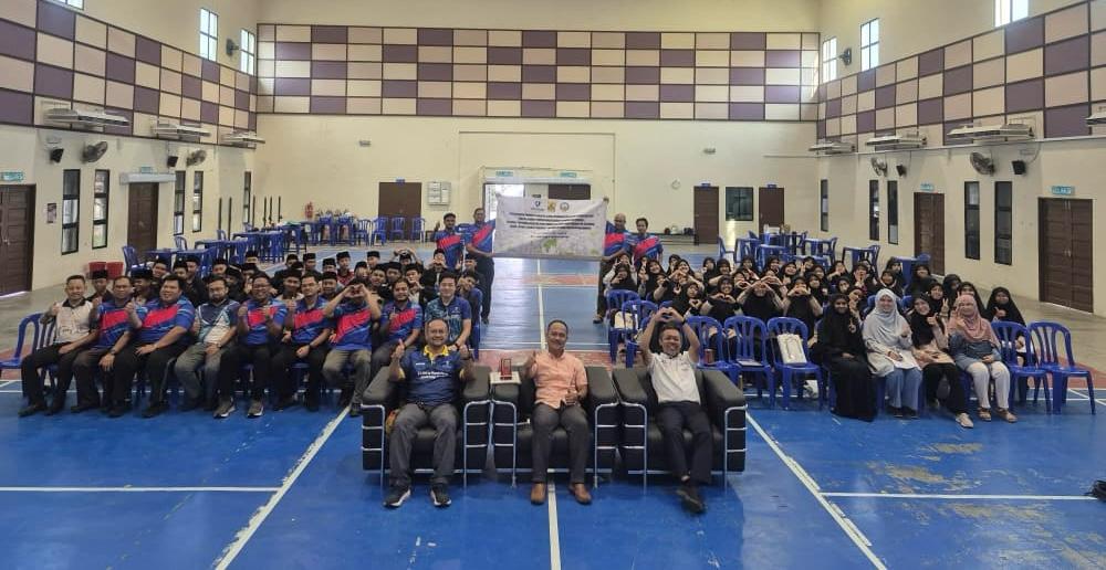 Pasukan penyelidik Projek CDU yang diketuai oleh Ts. Dr. Mohammad Adam Adman telah melaksanakan program pemindahan ilmu pengetahuan berkaitan SDG, STEM dan Keselamatan &amp; Kesihatan Pekerjaan (KKP) di Maahad Tahfiz Negeri Pahang pada 27 September 2025