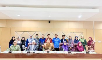 Mesyuarat bersama Panel Penilai Industri (Industry Advisory Panel) bagi Program Diploma Kejuruteraan Awam, Fakulti Teknologi Kejuruteraan Awam, UMPSA pada 27 November 2025 bertempat di Bilik Mesyuarat Senat UMPSA Kampus Gambang