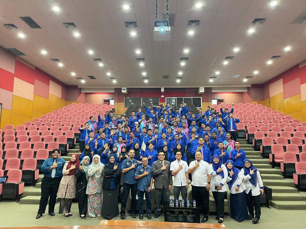 Program Promosi Bersasar bagi Program Sarjana Muda Teknologi Pembinaan Bangunan &amp; Sarjana Muda Teknologi Pengurusan Fasiliti, Fakulti Teknologi Kejuruteraan Awam, UMPSA bertempat di Advanced Technology Training Center (ADTEC) Kemaman pada 10 Februari 2026
