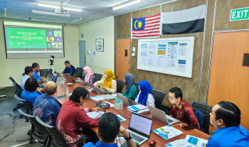 Sesi Mock Audit untuk Persediaan Lawatan Penilaian Akreditasi EAC BEM bagi Program Ijazah Sarjana Muda Kejuruteraan Awam dengan Kepujian dan Ijazah Dual BJTU-UMPSA FTKA pada 7 Mei 2026 - Panel: Prof. Madya Ir. Dr. Asnul Hadi bin Ahmad, Pensyarah FTKMA