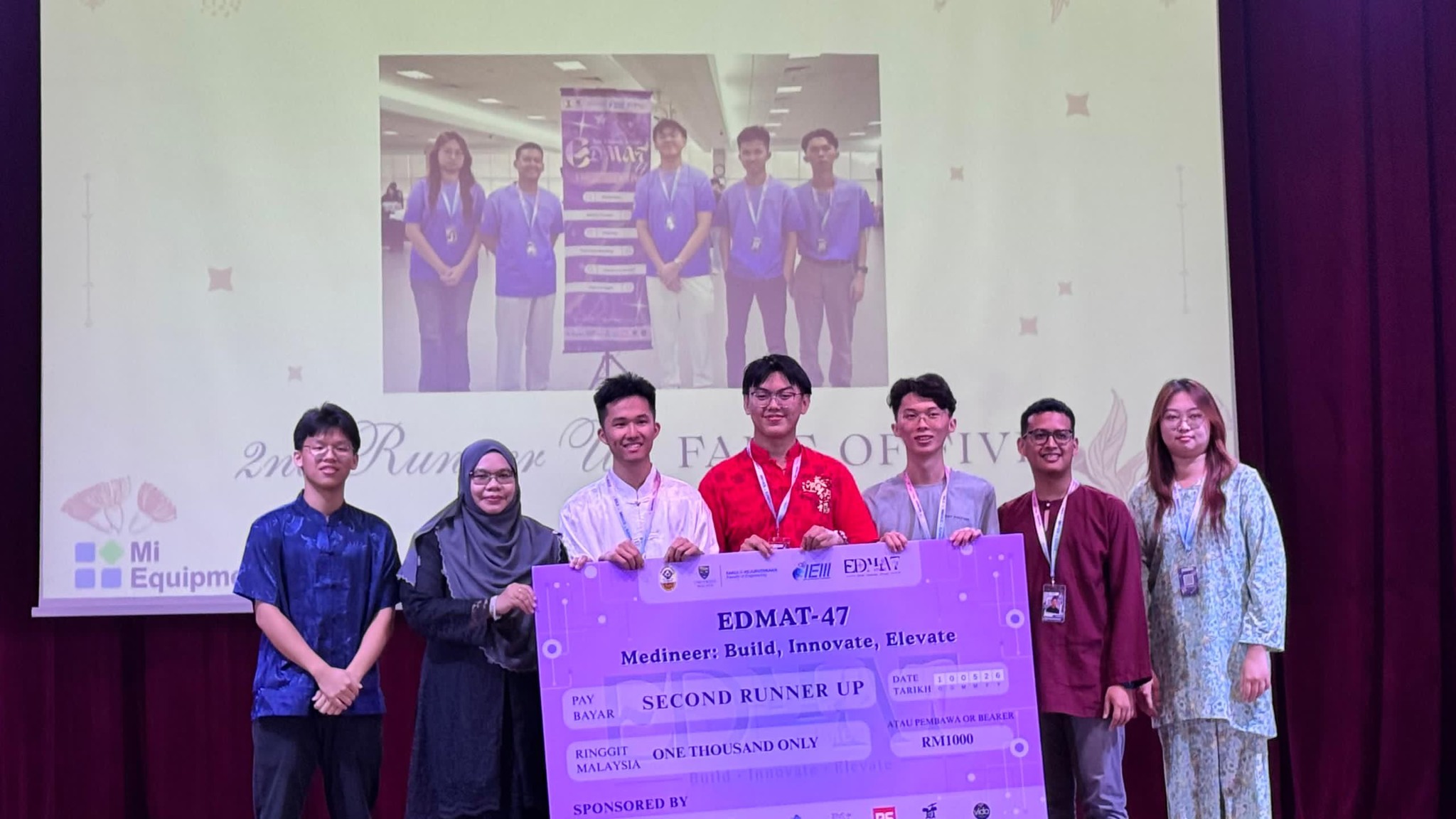 Tahniah diucapkan kepada 5 orang pelajar Program Ijazah Sarjana Muda Kejuruteraan Awam, FTKA, UMPSA atas pencapaian membanggakan apabila berjaya meraih 2nd Runner Up dalam program EDMAT-47 yang telah berlangsung di Universiti Malaya pada 8 - 10 Mei 2026