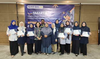 We are thrilled to share Assoc. Prof. Ts. Dr. Azrina successfully represented Universiti Malaysia Pahang Al-Sultan Abdullah as a Visiting Staff member for the prestigious SMARTA Program at Universitas Airlangga (UNAIR), Indonesia held from 7–8 April 2026