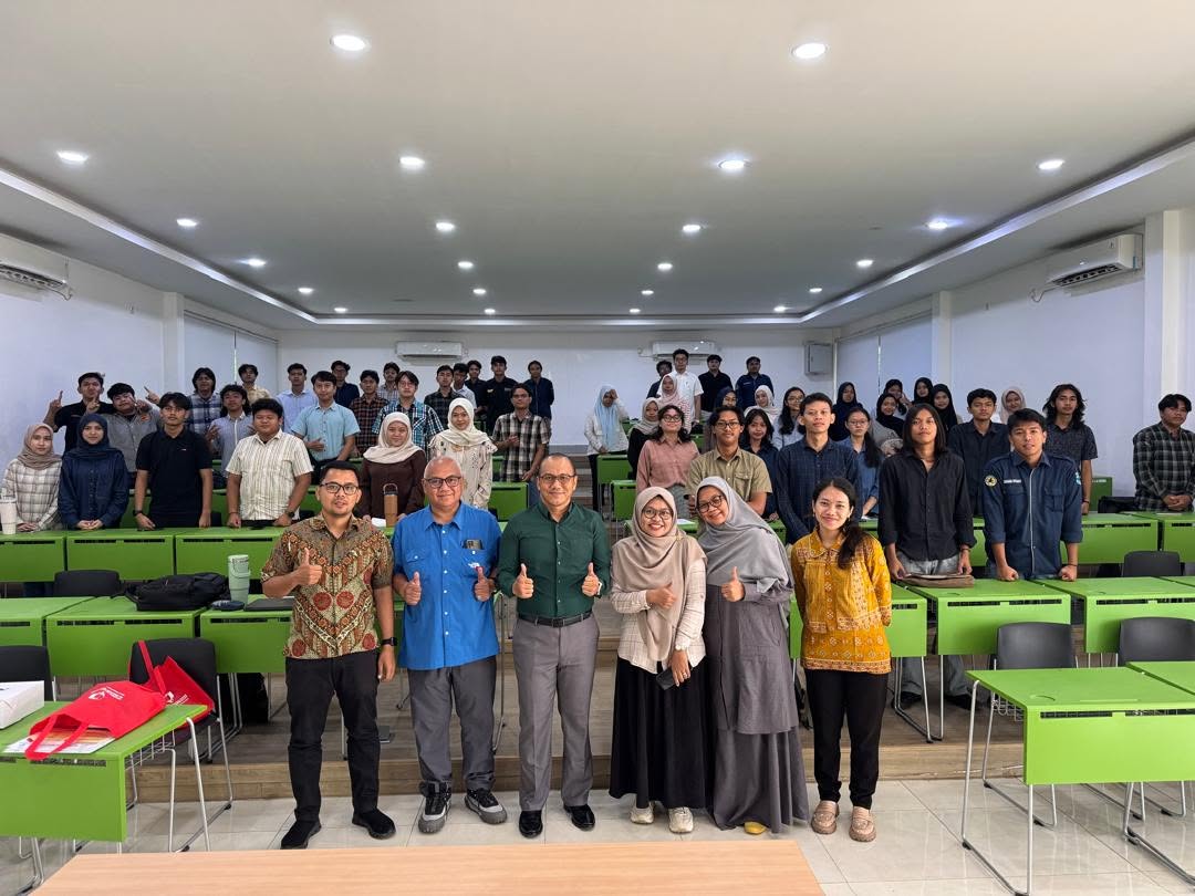 A Public Lecture hosted by the Department of Civil Engineering, Universitas Sumatera Utara (USU) entitled: “Integrated Geotechnology - Driven for Slope Geohazard Detection and Assessment” was delivered by Assoc. Prof. Dr. Fakhrurrazi Ishak on 12 June 2026
