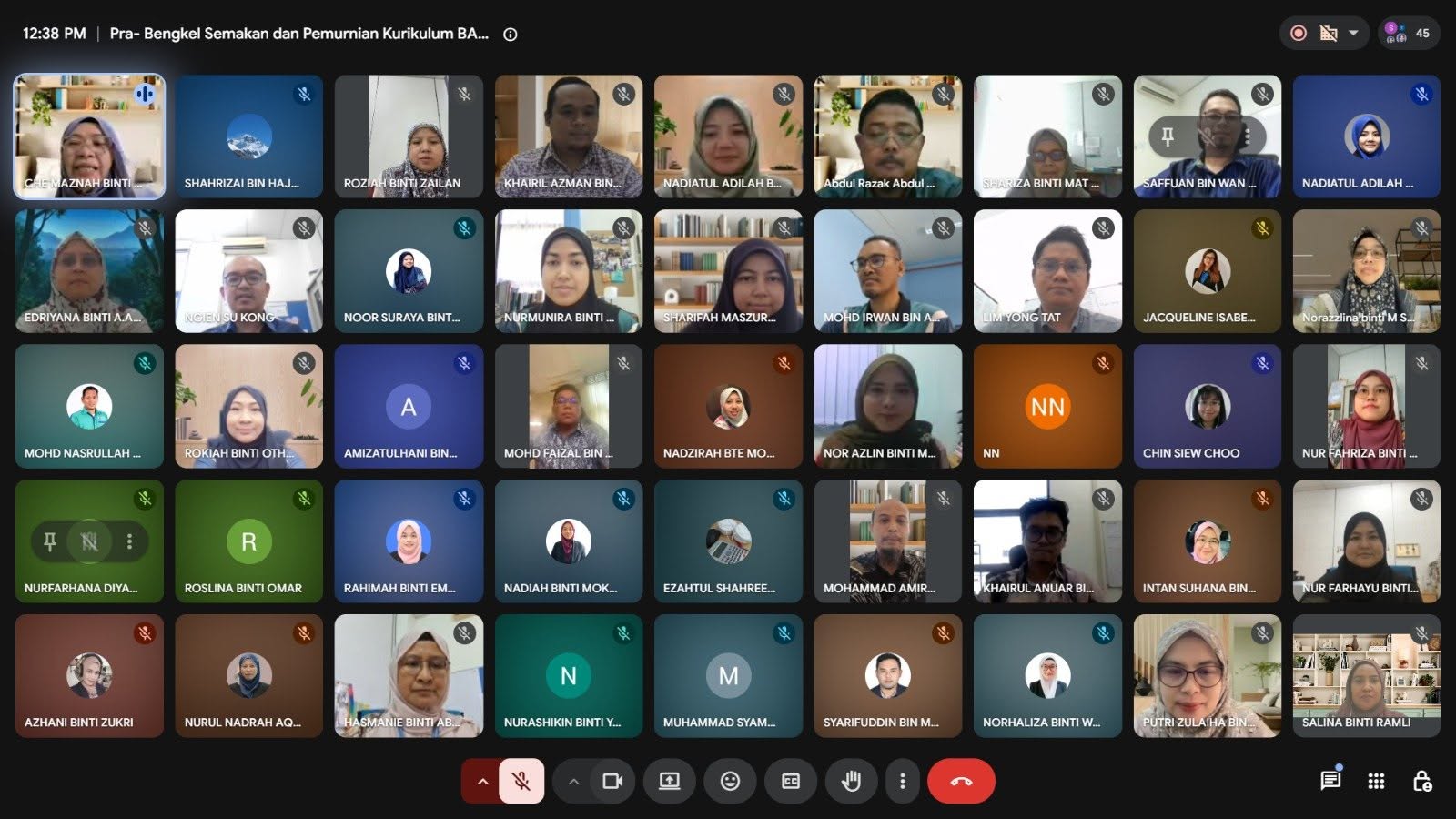The Faculty of Civil Engineering Technology UMPSA, successfully organised a Knowledge Sharing Session on SDG–ESD Competency and Value-Based Education (VBE) on 6 August 2026. The session featured Prof. Ir. Dr. Che Maznah Mat Isa as the invited speaker