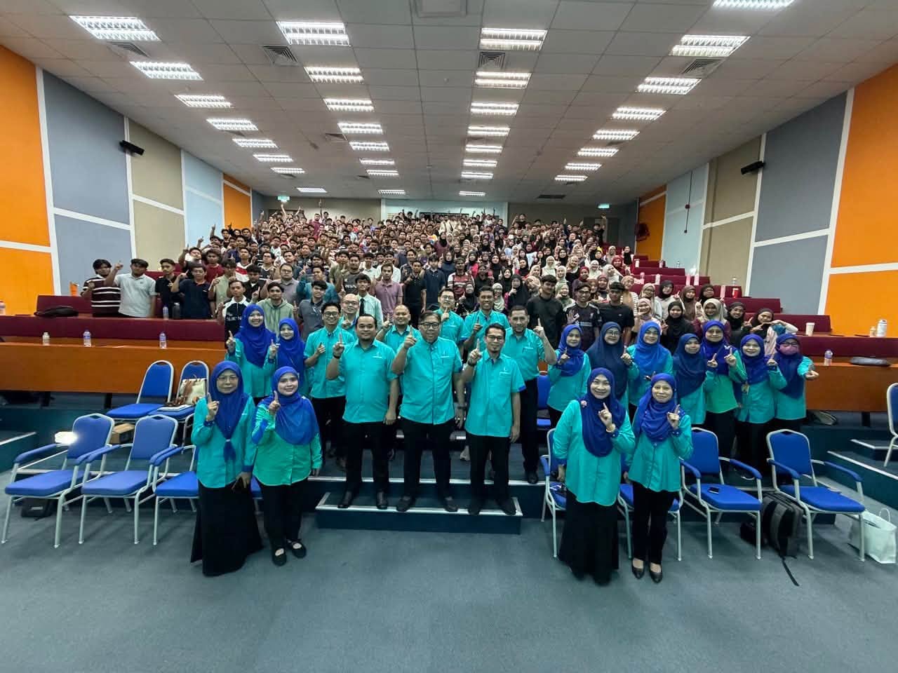 Taklimat MINDS Slot Fakulti bagi Pelajar Baharu Program Sarjana Muda Semester I Sesi Akademik 2026/2027 Fakulti Teknologi Kejuruteraan Awam, UMPSA yang telah diadakan pada 23 September 2026 bertempat di WDKU-10, UMPSA Kampus Paya Besar
