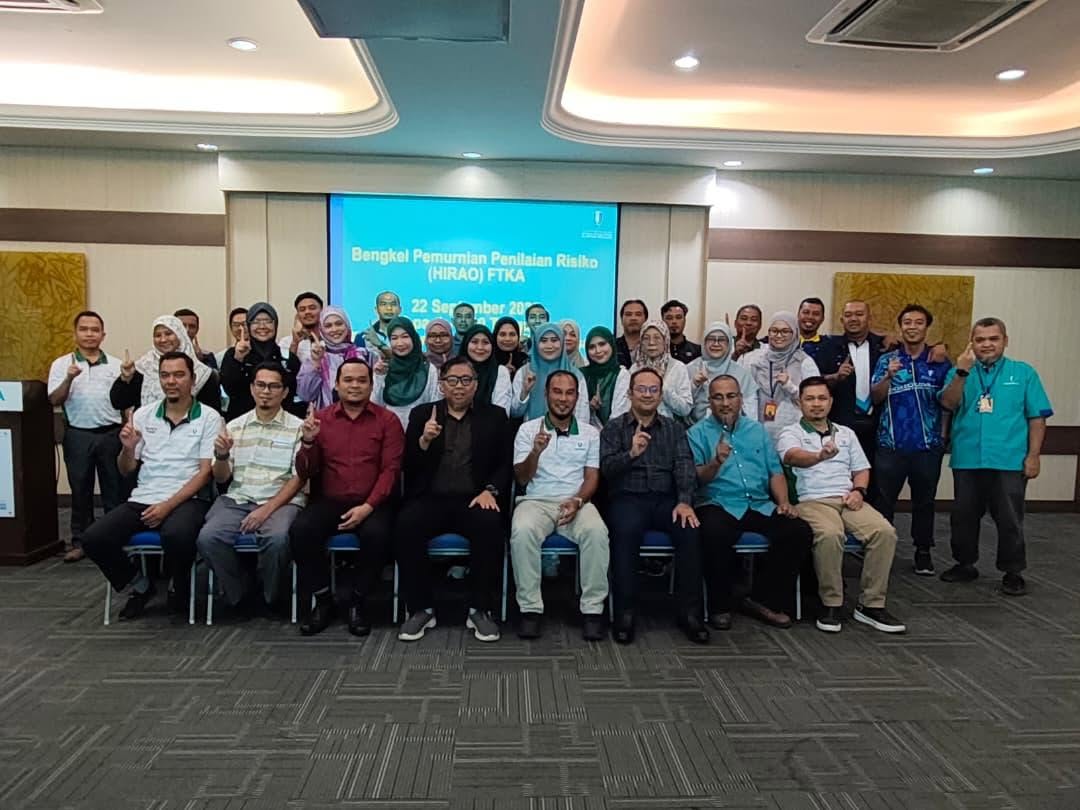 Fakulti Teknologi Kejuruteraan Awam, UMPSA telah mengadakan Bengkel Pemurnian Penilaian Risiko HIRAO Tahun 2026 pada 22 September 2026 yang melibatkan pengurusan FTKA dan Jawatankuasa Keselamatan dan Kesihatan Pekerjaan (JKKP) FTKA